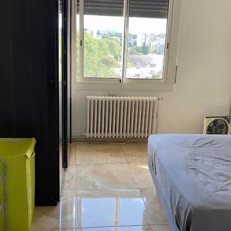 Nouveau Saint-roch Bed & Breakfast
